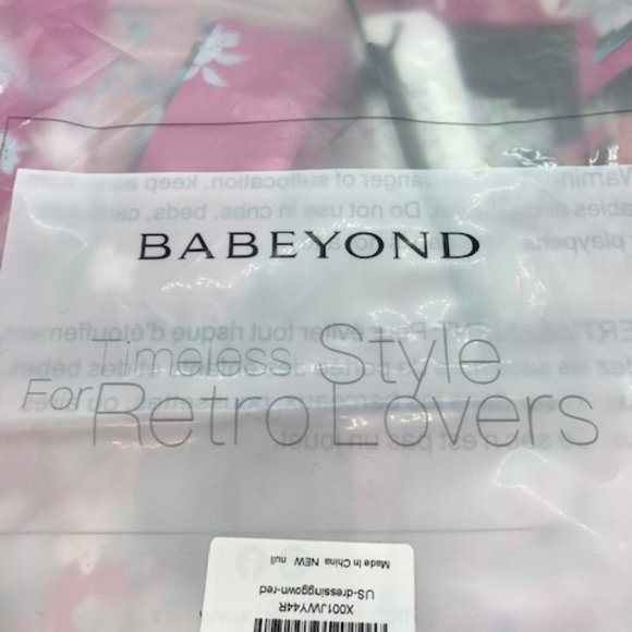 LONG ASIAN-INSPIRED, PRINTED KIMONO/DUSTER WITH BELT—BRAND-NEW W/TAGS! - Picture 5 of 6